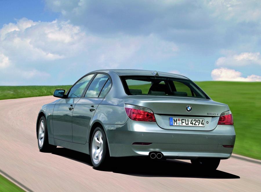  BMW 5-Series 2007 года  (фото 66 из 93)